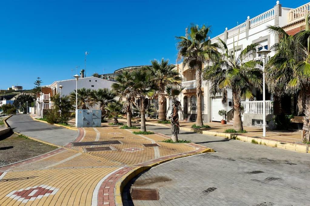 Casa De Sueno En La Playa Vila Adra Exterior foto